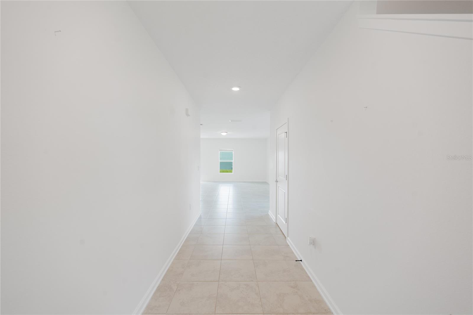 Image 6 of 61 For 2910 Black Birch Drive