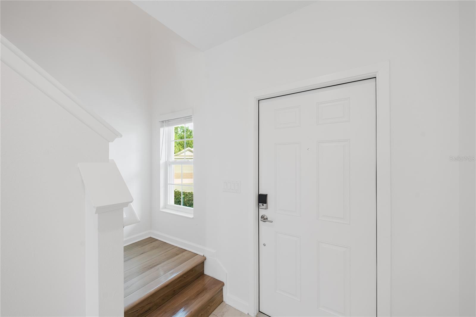 Image 7 of 61 For 2910 Black Birch Drive