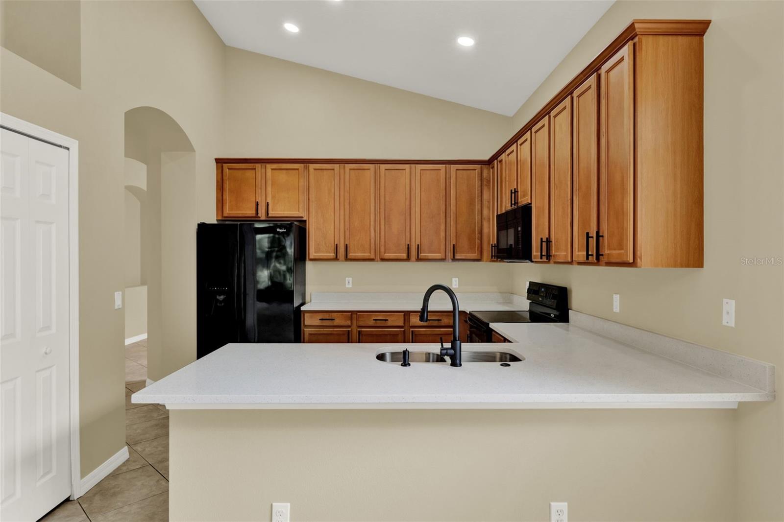 Image 14 of 39 For 1757 Cherry Ridge Drive
