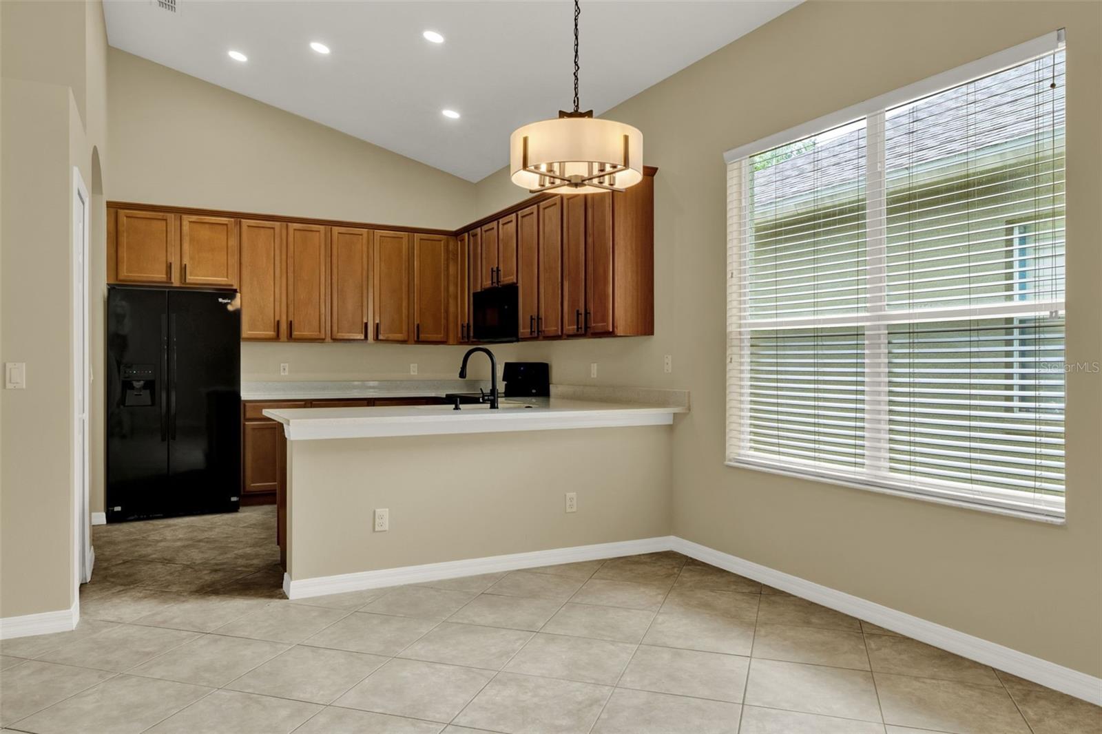 Image 16 of 39 For 1757 Cherry Ridge Drive