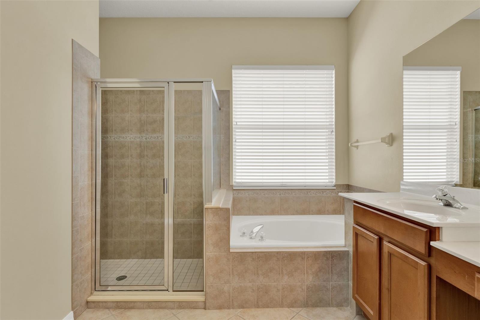 Image 22 of 39 For 1757 Cherry Ridge Drive