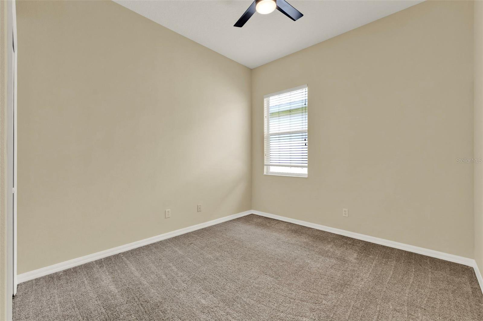 Image 23 of 39 For 1757 Cherry Ridge Drive