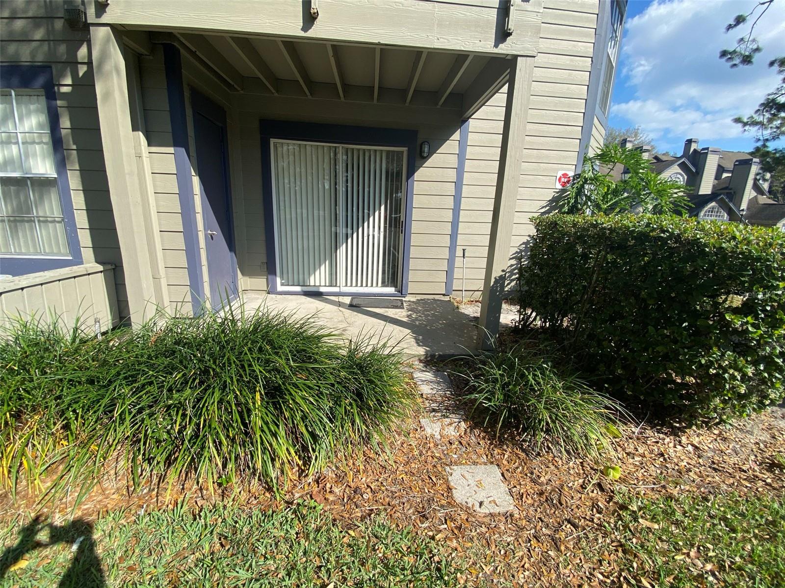 Image 17 of 17 For 962 Newcastle Cir  100