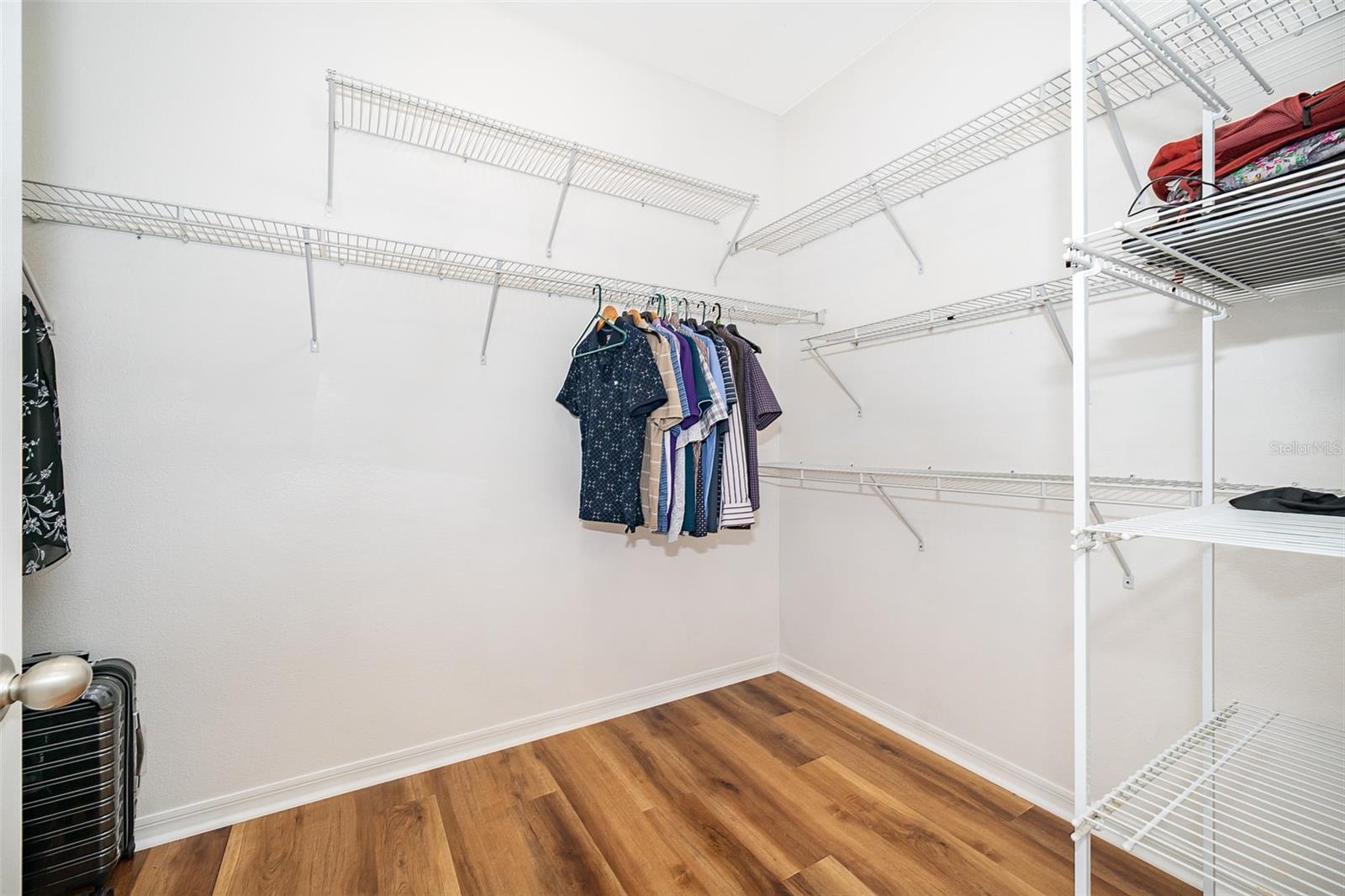 Image 21 of 31 For 1415 Ellis Fallon Loop