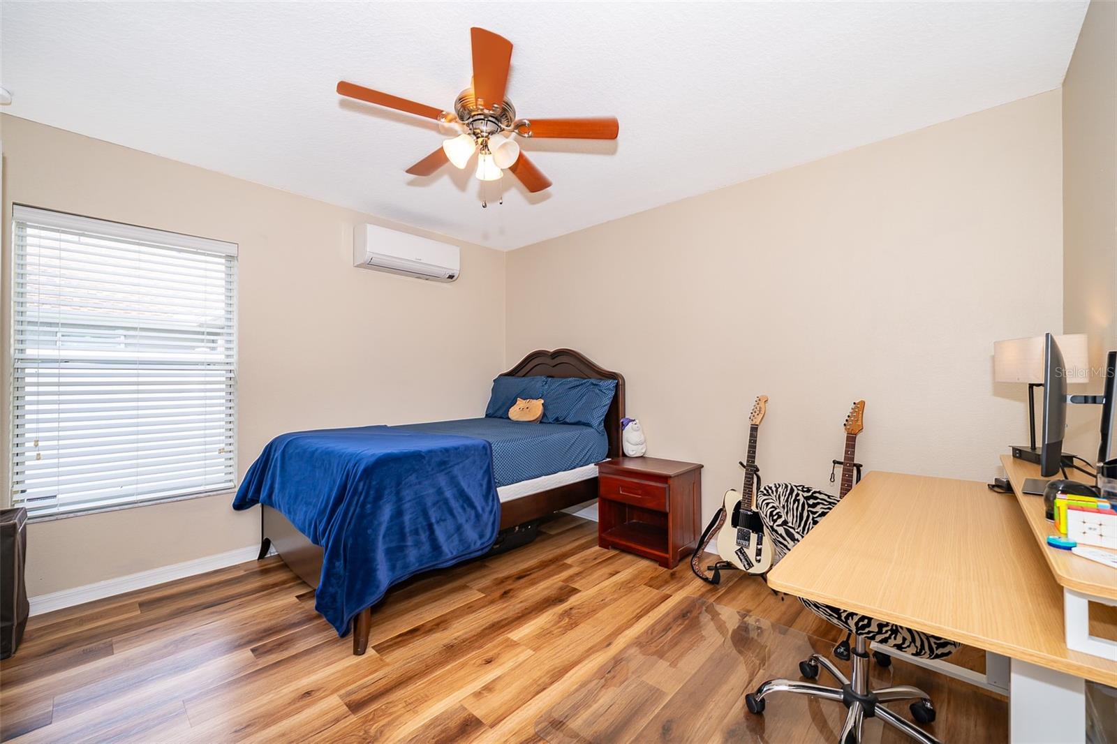 Image 23 of 31 For 1415 Ellis Fallon Loop