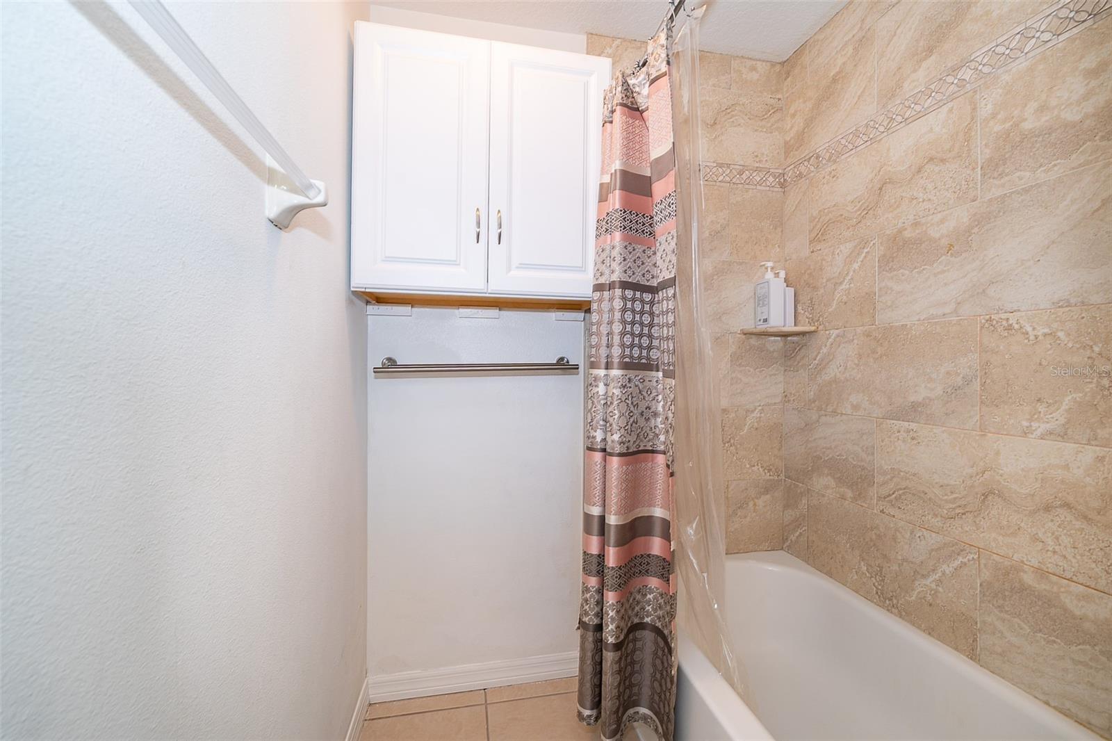 Image 26 of 31 For 1415 Ellis Fallon Loop