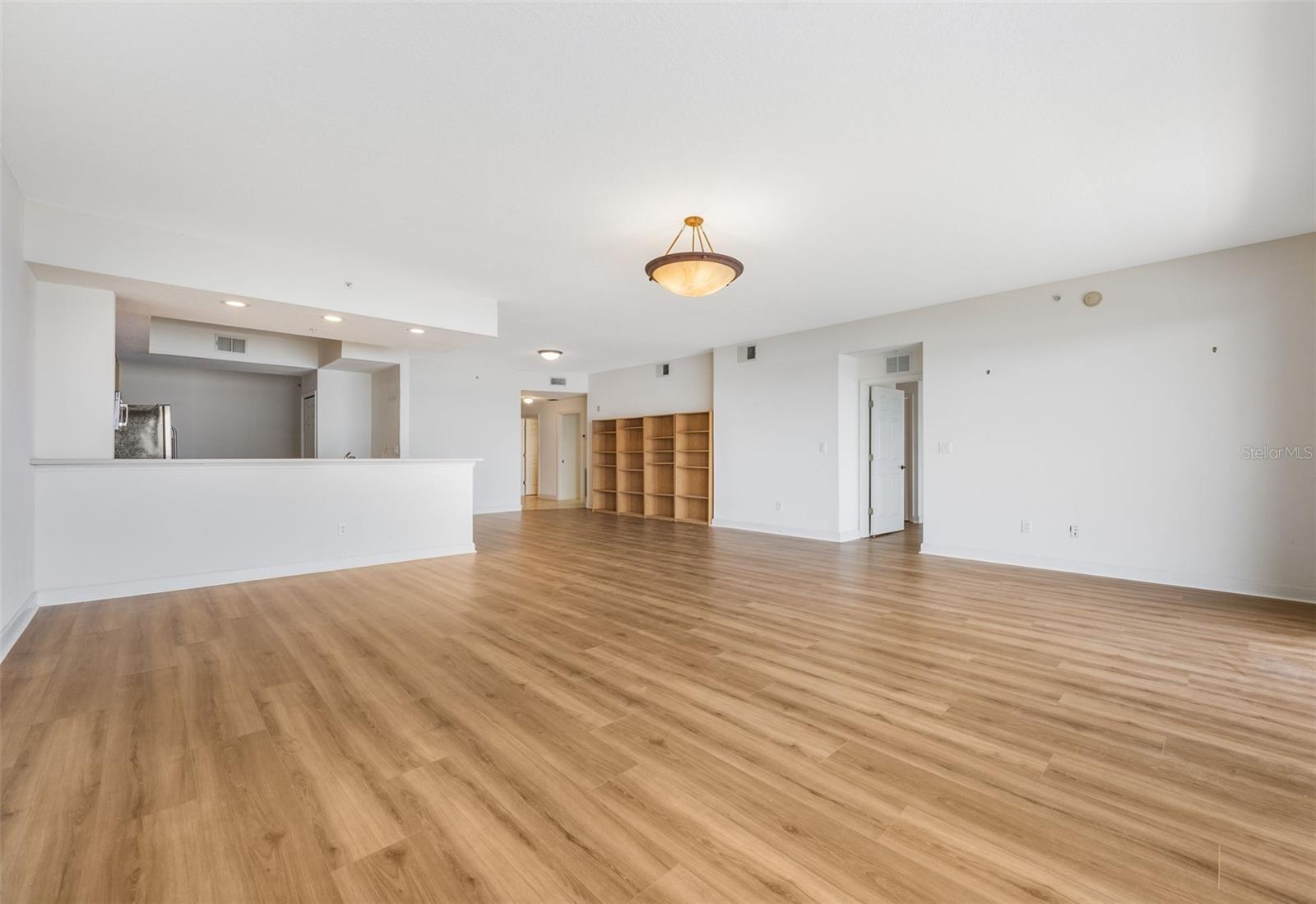 Image 13 of 44 For 6336 Buford Street 707