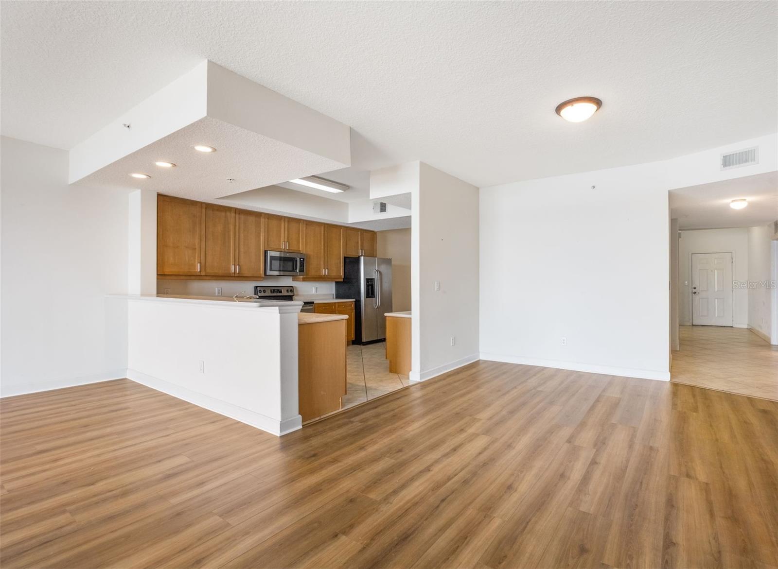 Image 14 of 44 For 6336 Buford Street 707