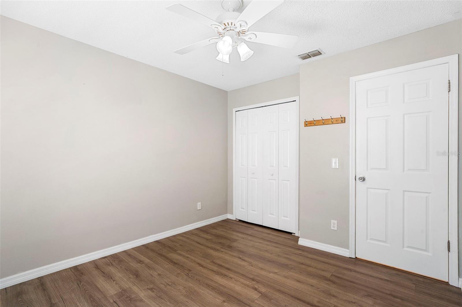 Image 25 of 41 For 2033 Garwood Drive