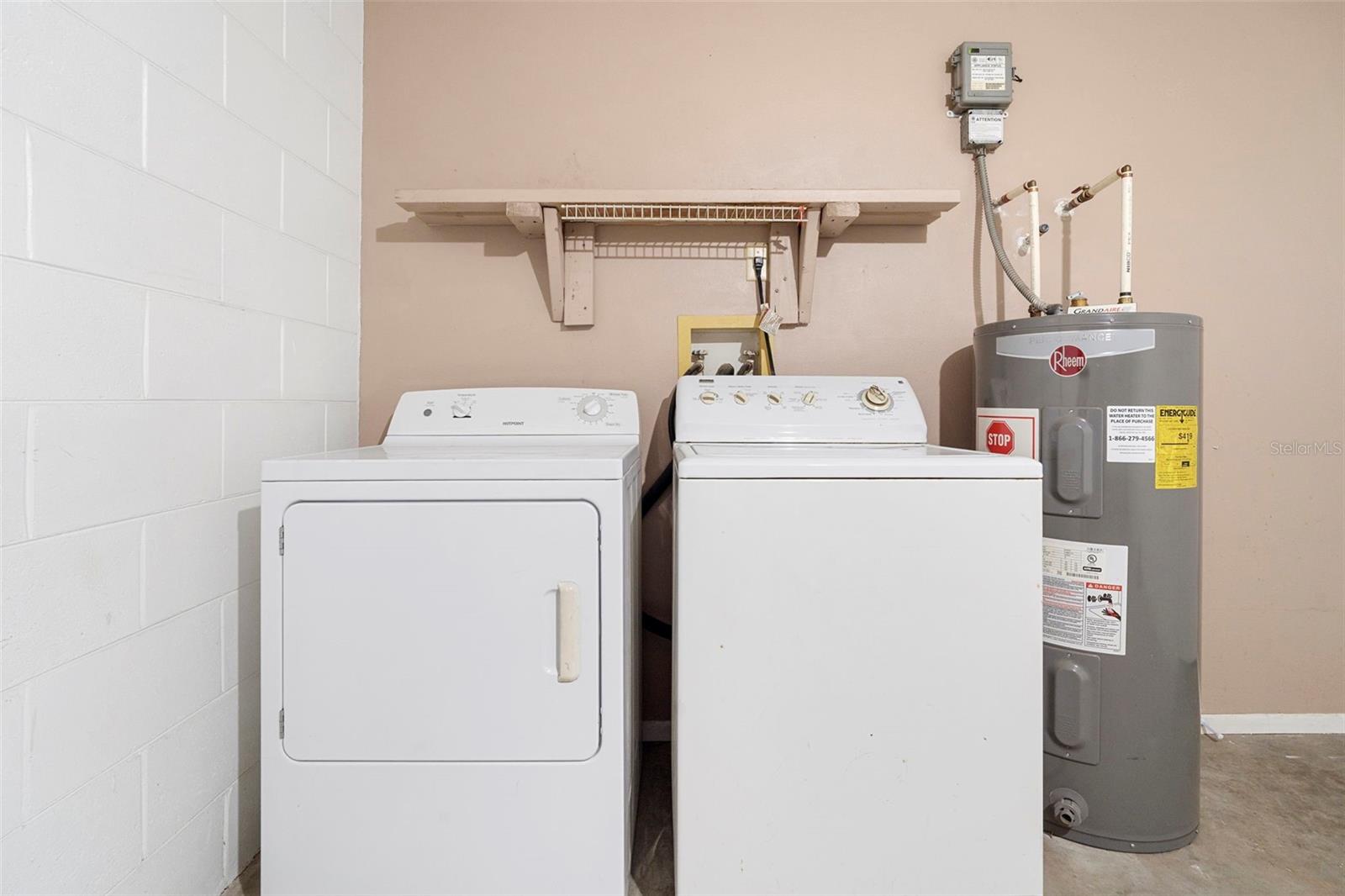 Image 33 of 41 For 2033 Garwood Drive