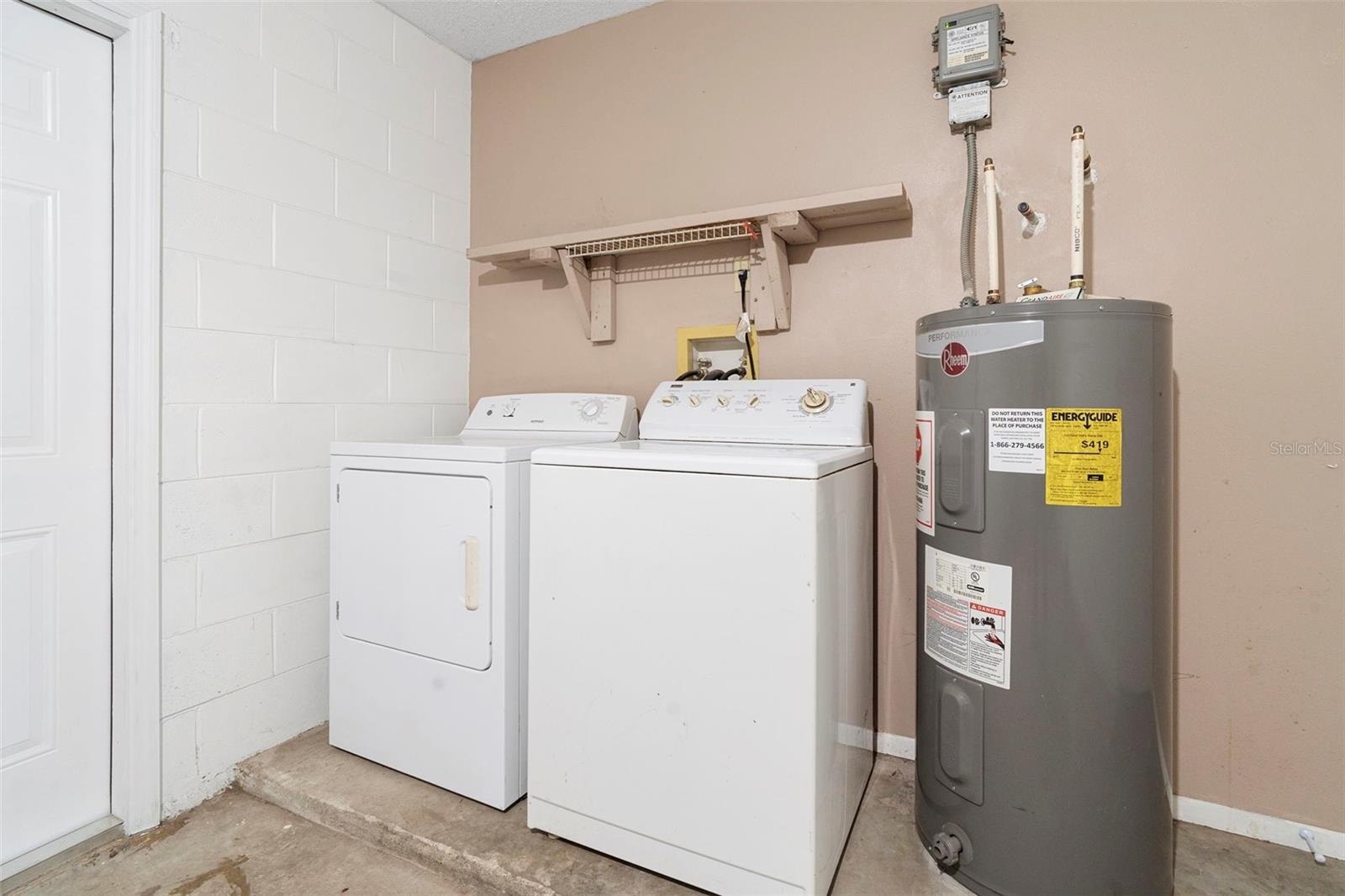 Image 34 of 41 For 2033 Garwood Drive