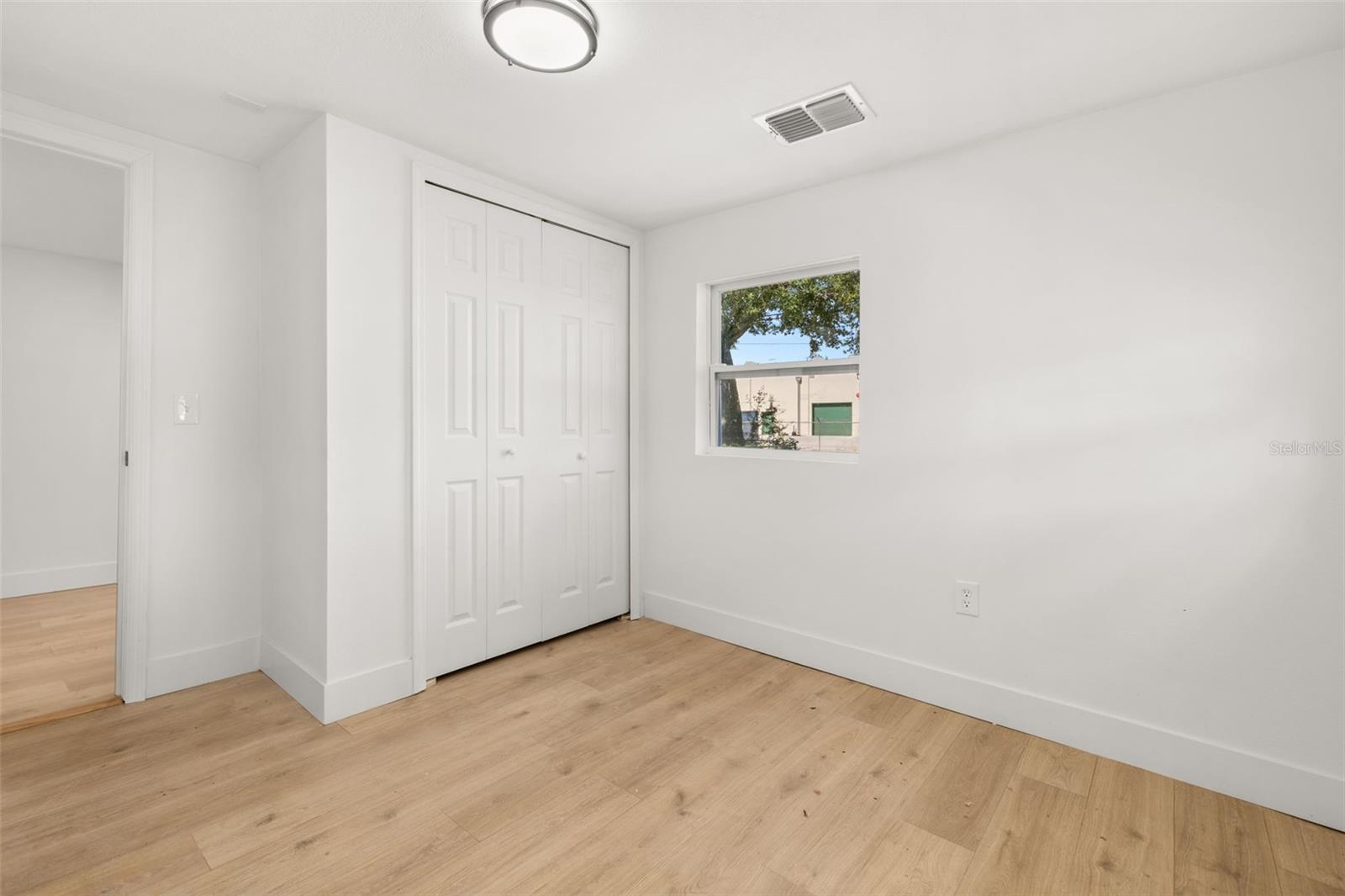 Image 13 of 21 For 145 Strain Boulevard