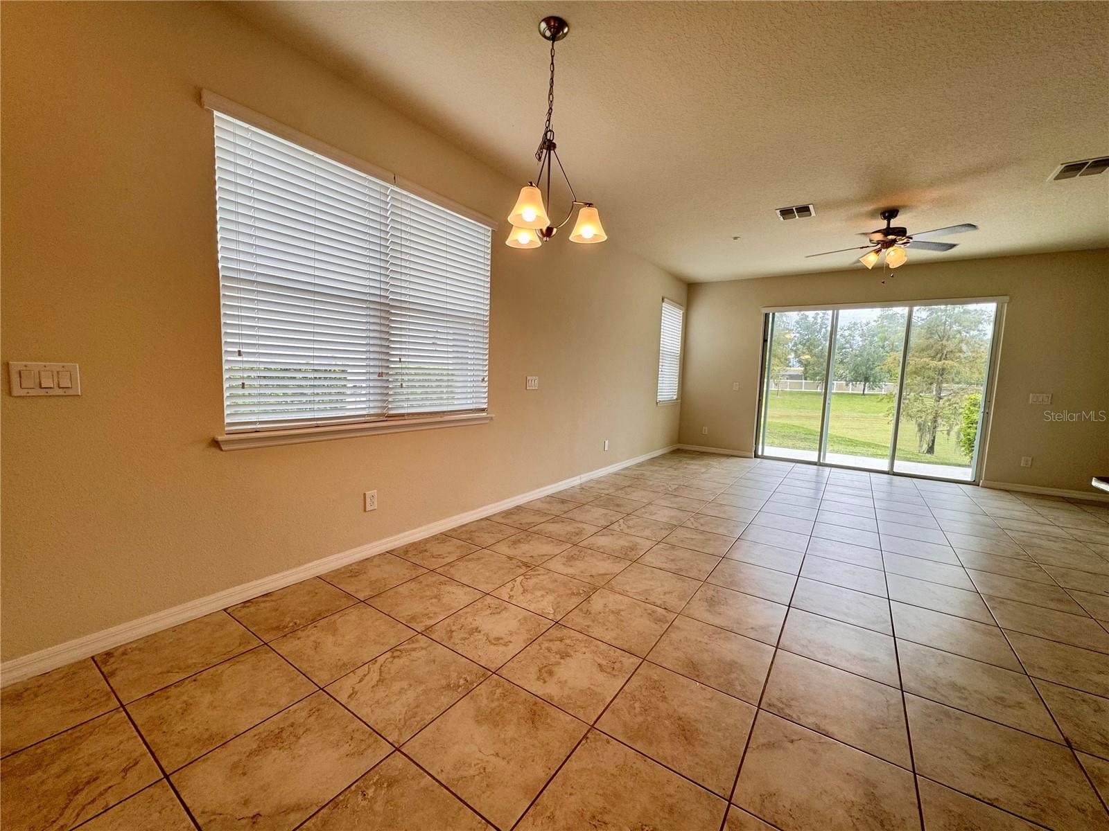 Image 13 of 38 For 7613 Aloma Pines Court