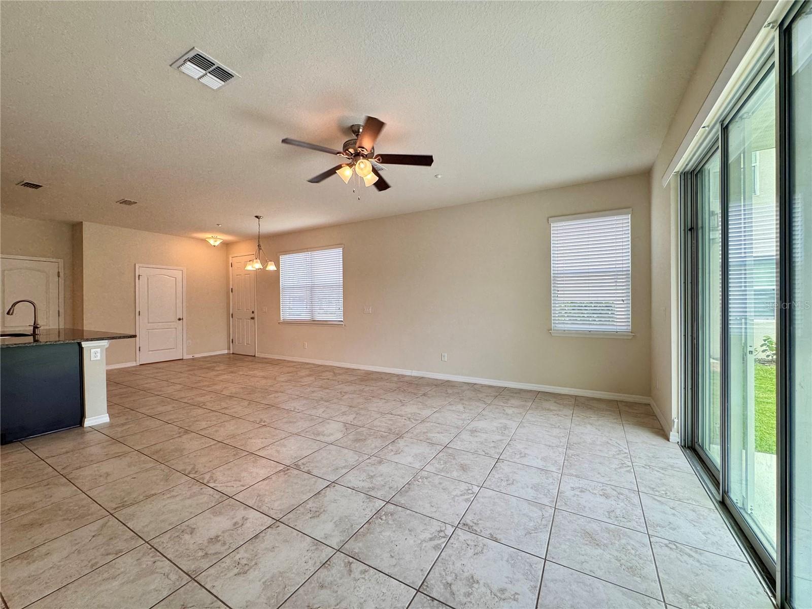 Image 15 of 38 For 7613 Aloma Pines Court