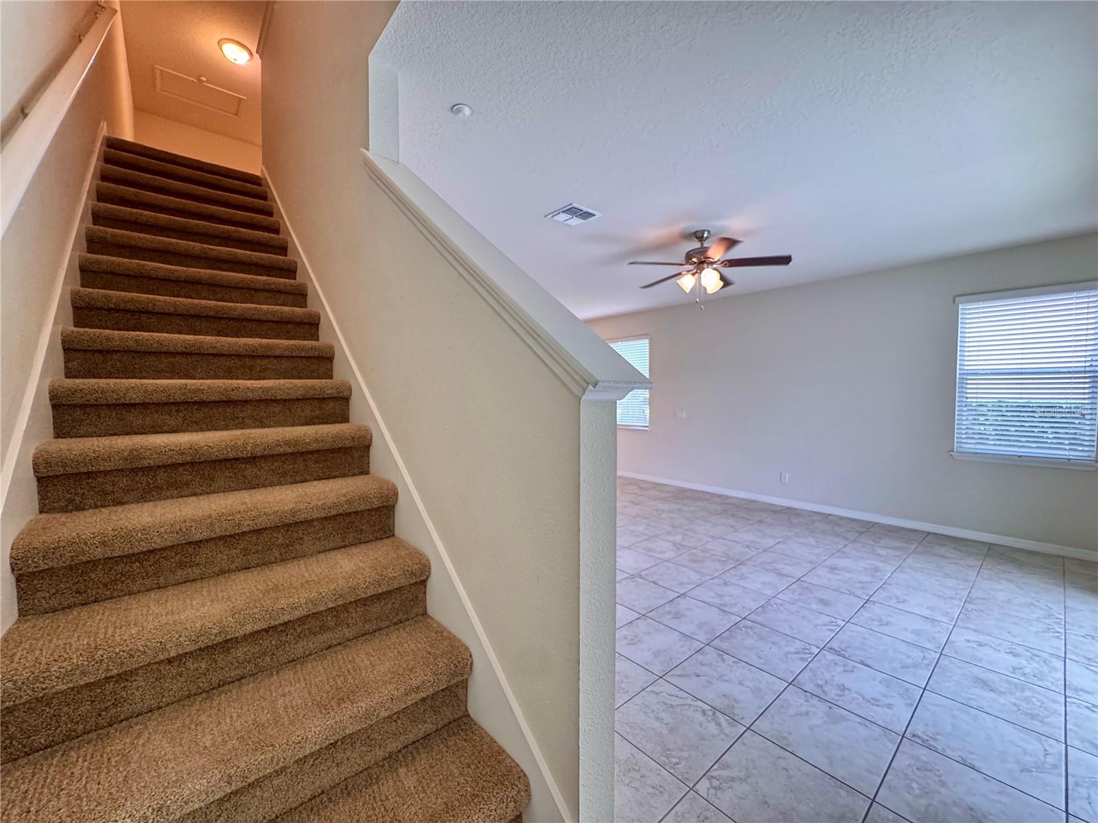 Image 18 of 38 For 7613 Aloma Pines Court