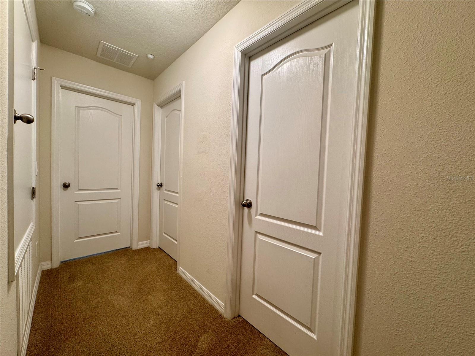Image 21 of 38 For 7613 Aloma Pines Court