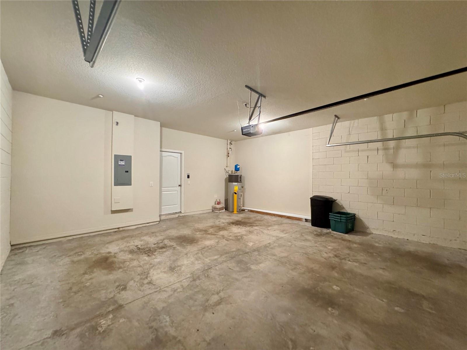 Image 38 of 38 For 7613 Aloma Pines Court