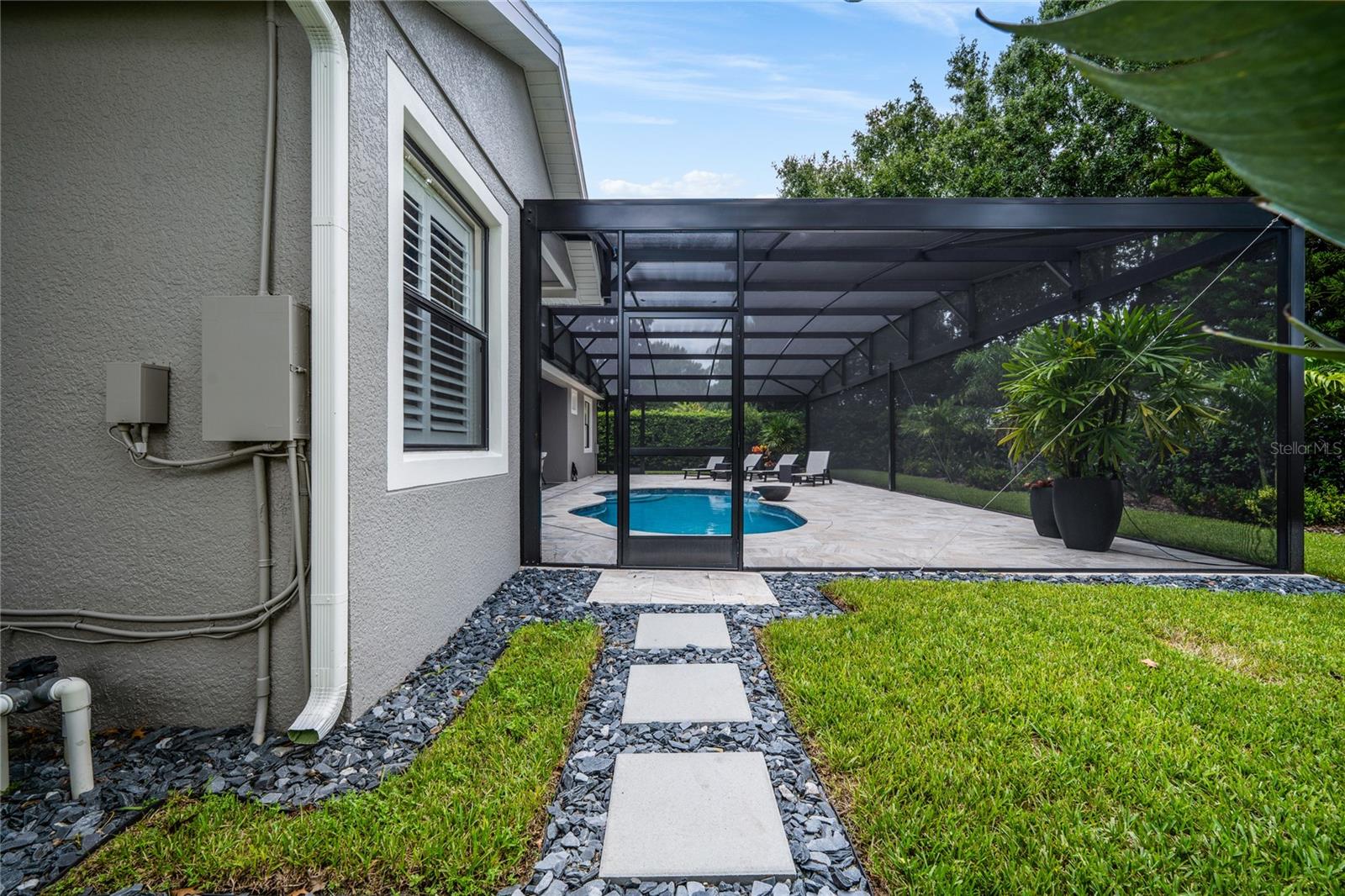 Image 12 of 66 For 864 Blairmont Lane