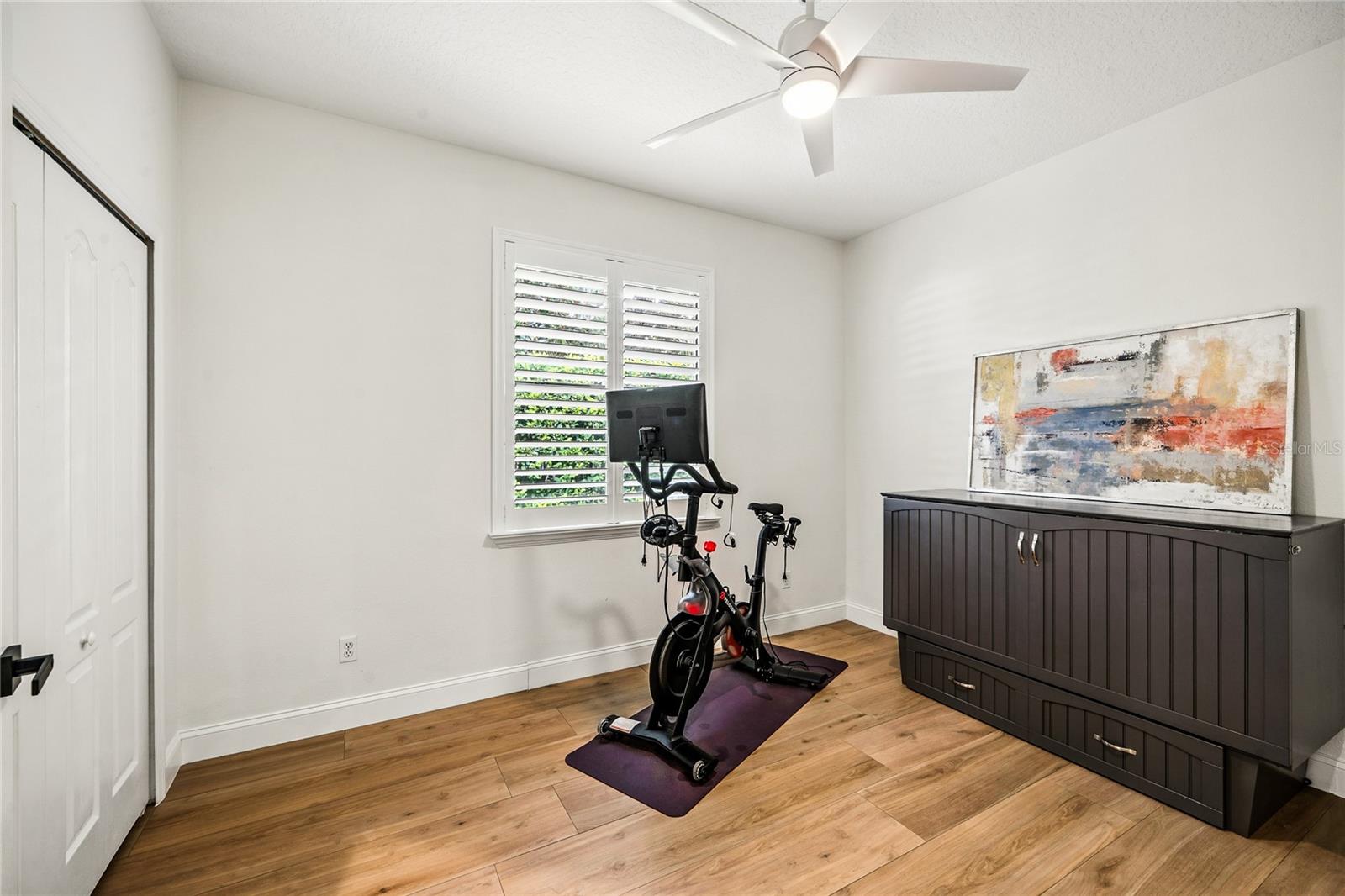 Image 36 of 66 For 864 Blairmont Lane