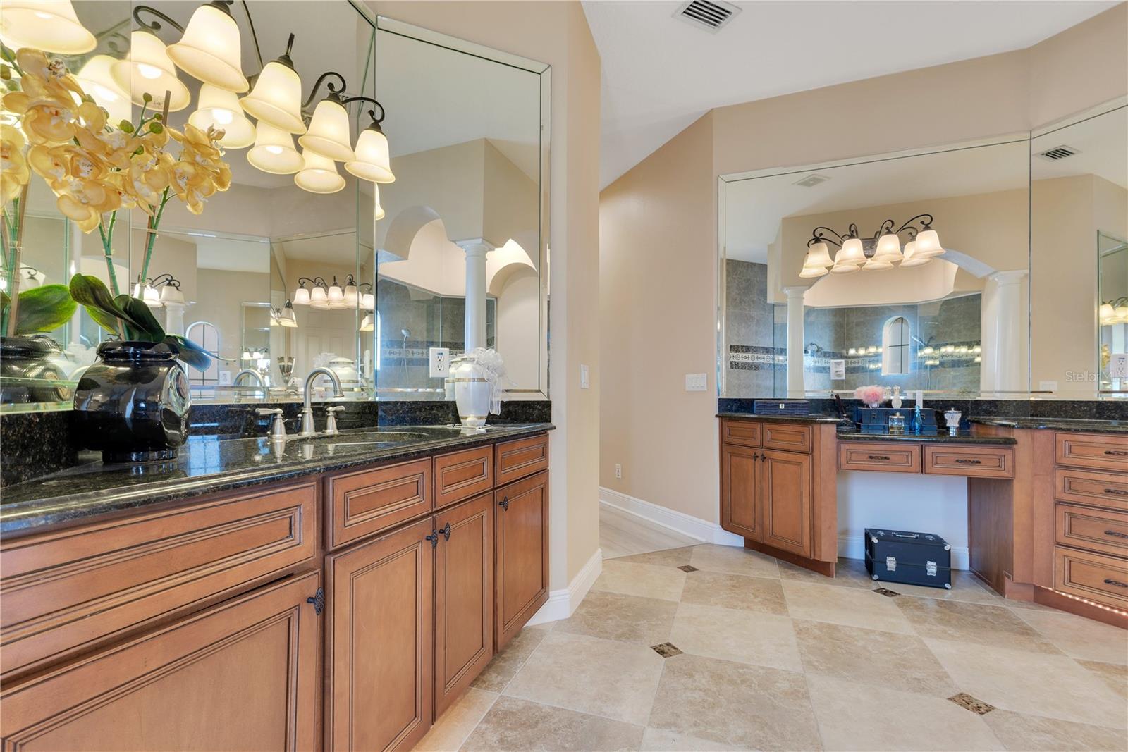 Image 34 of 75 For 1438 Belfiore Way