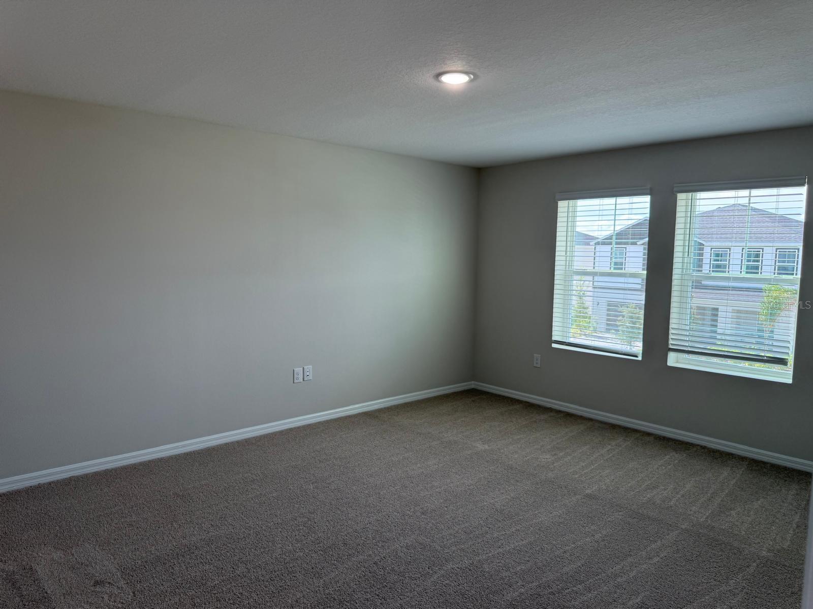 Image 26 of 39 For 37106 Sagemoor Drive
