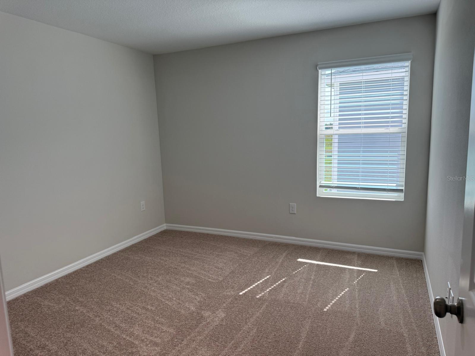 Image 32 of 39 For 37106 Sagemoor Drive