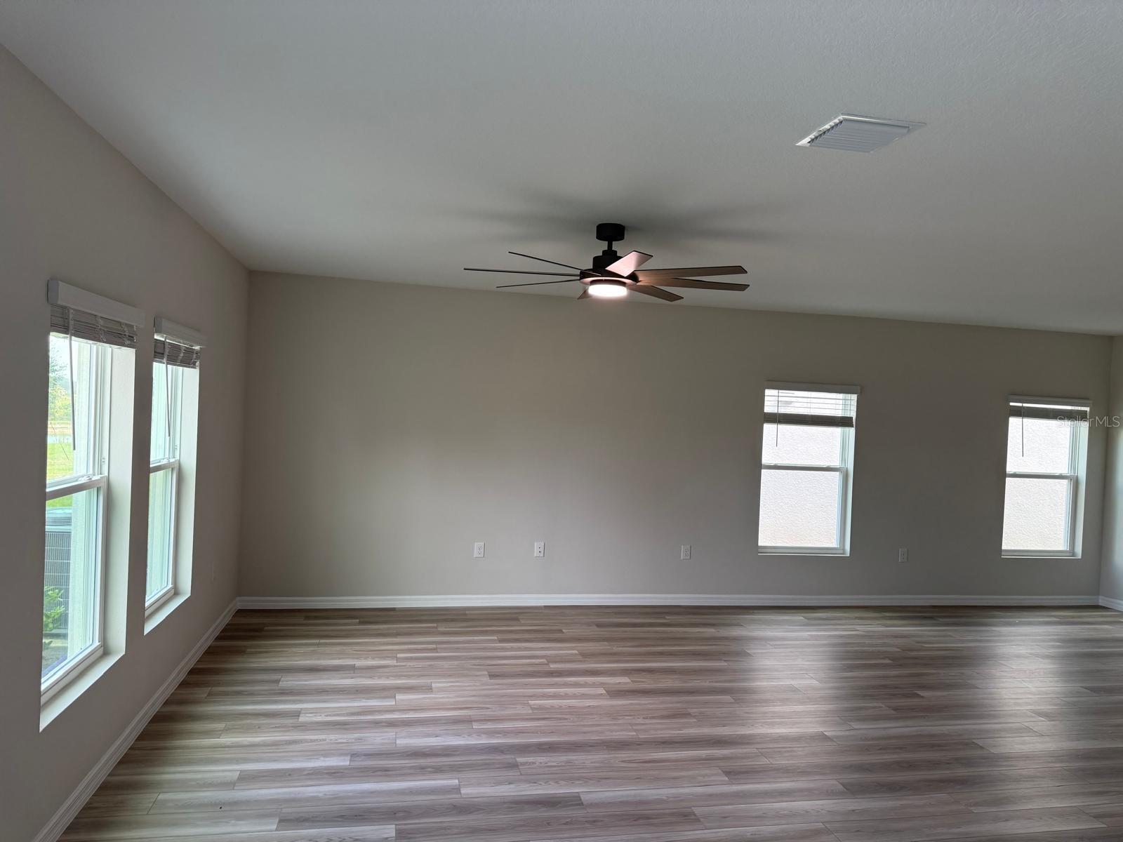 Image 37 of 39 For 37106 Sagemoor Drive