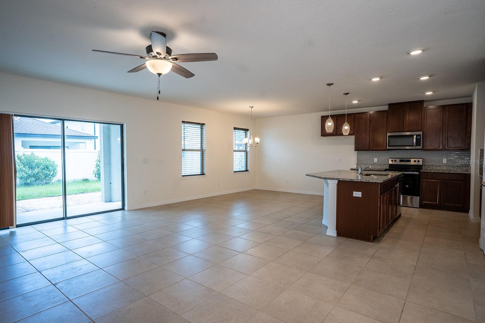 Image 12 of 59 For 2905 Summer Green Trail