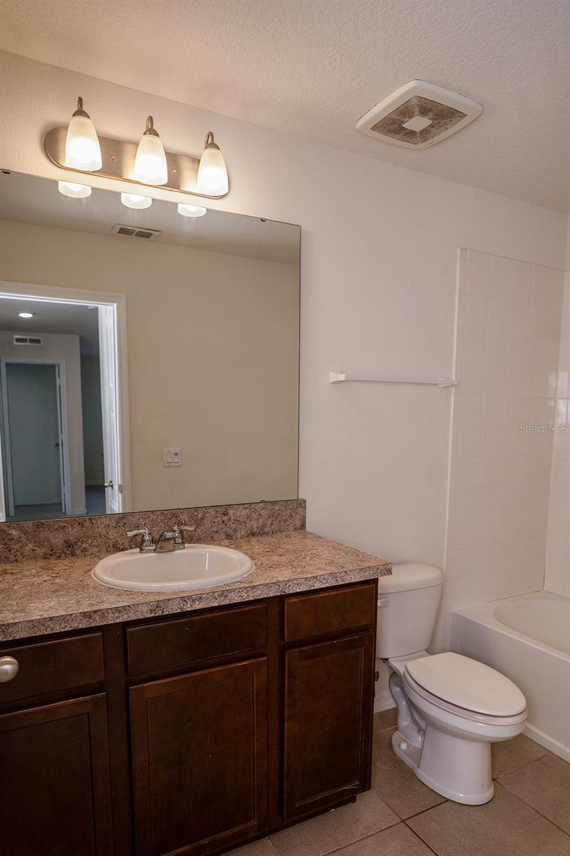 Image 30 of 59 For 2905 Summer Green Trail