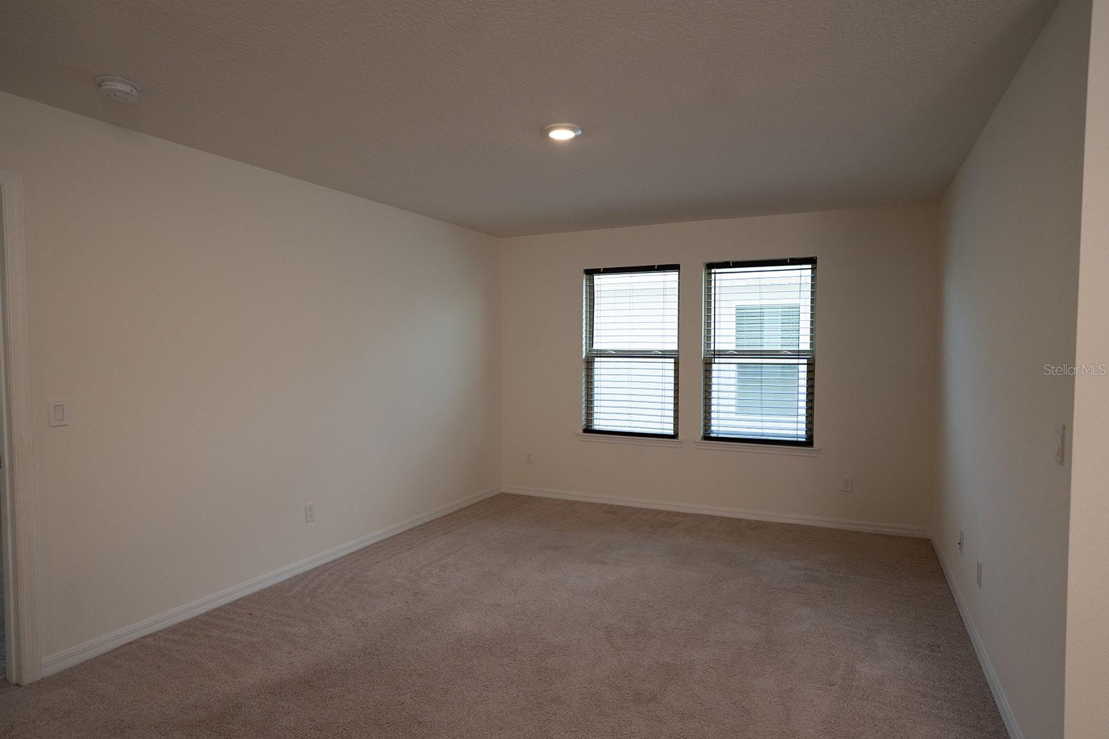 Image 36 of 59 For 2905 Summer Green Trail