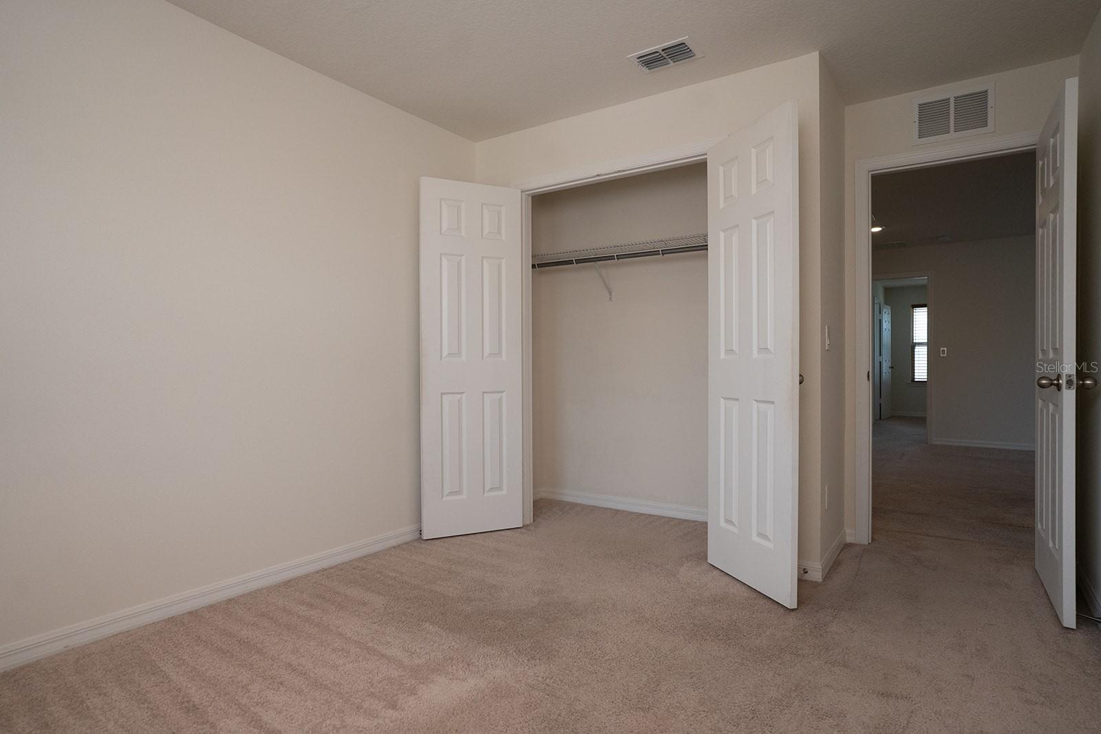 Image 38 of 59 For 2905 Summer Green Trail