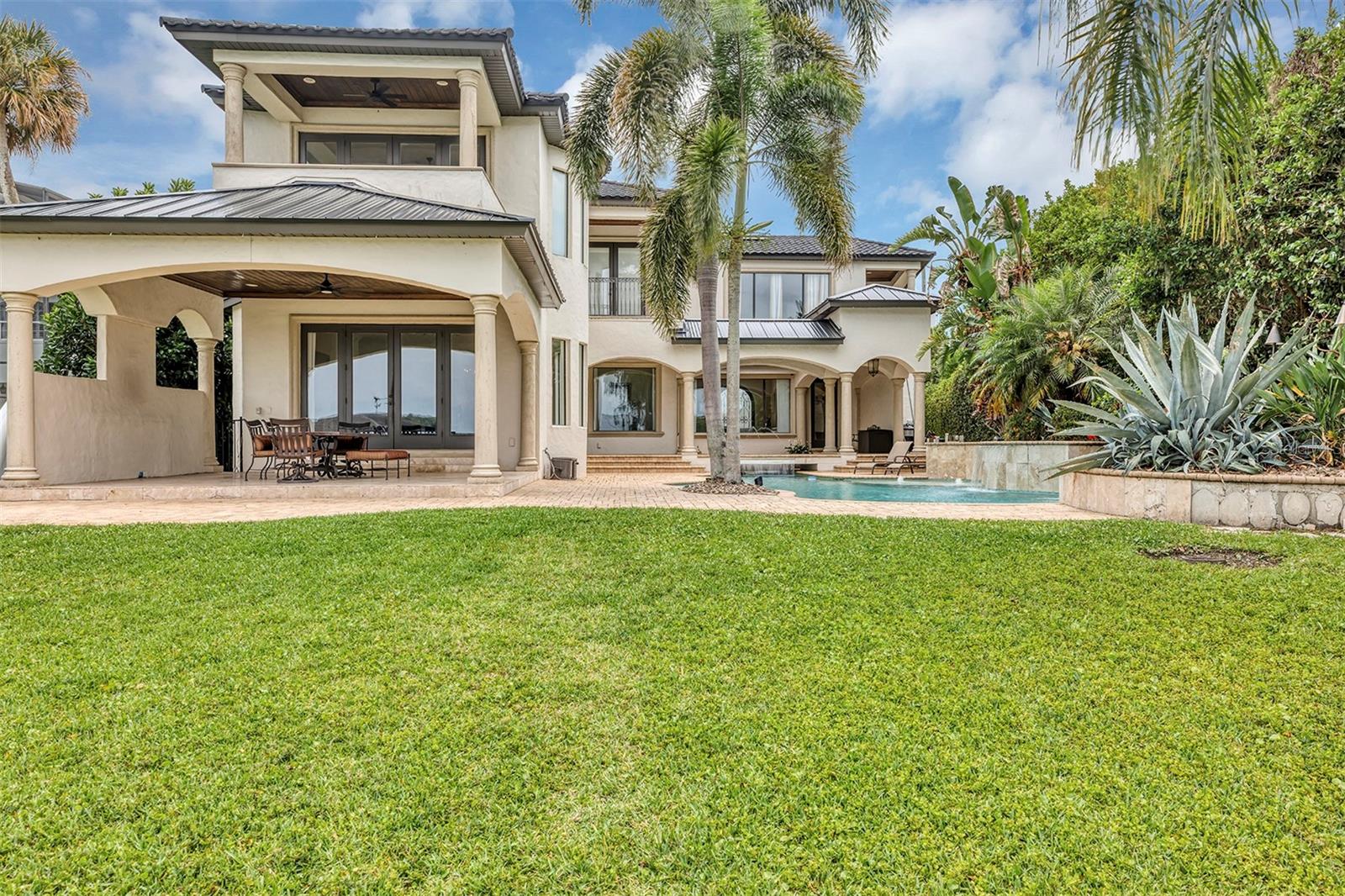 Image 6 of 100 For 2616 Westmoreland Drive