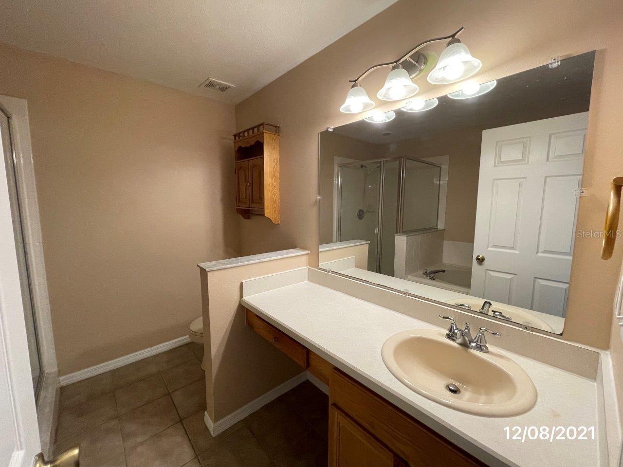 Image 12 of 23 For 551 Farmingham Court