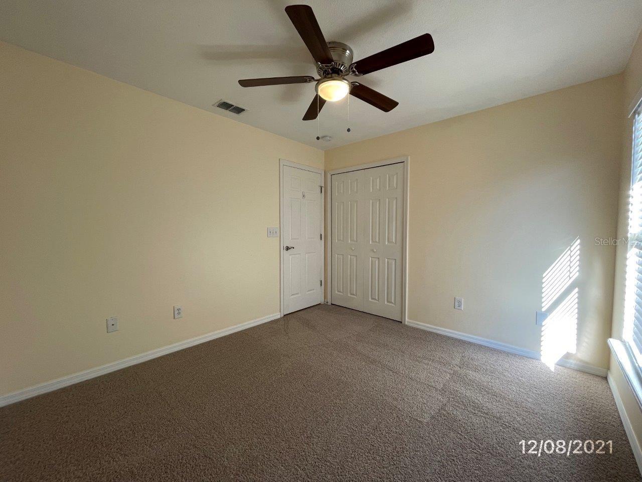 Image 16 of 23 For 551 Farmingham Court