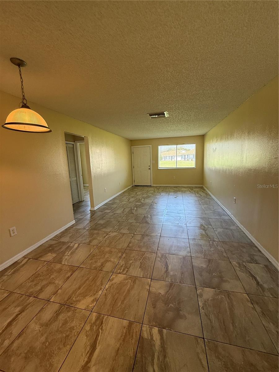 Image 5 of 18 For 2744 Botts Landing Road 1302
