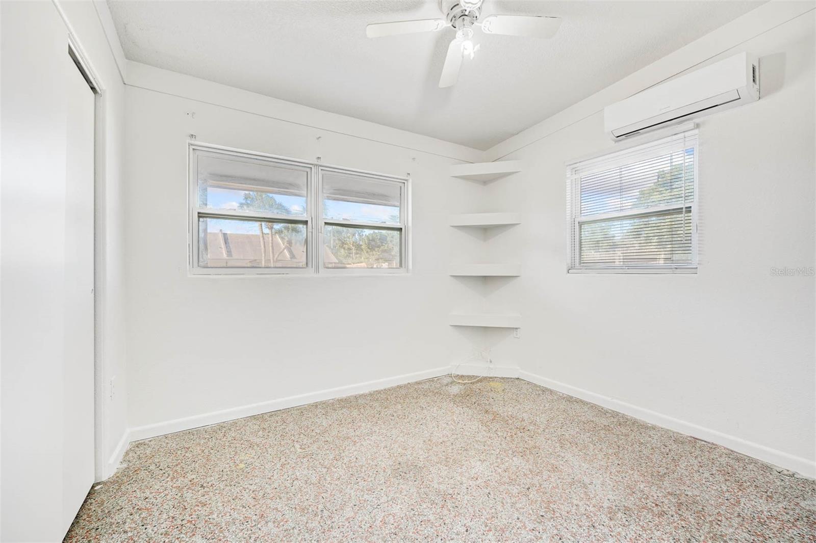 Image 19 of 28 For 5211 Bonnie Brae Circle
