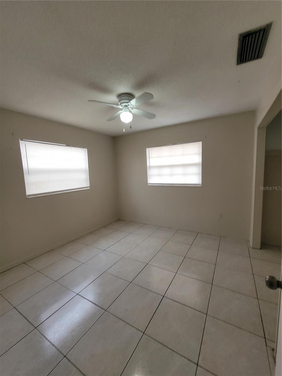 Image 23 of 28 For 5856 Berry Street 14
