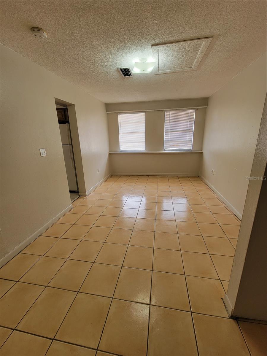 Image 6 of 28 For 5856 Berry Street 14