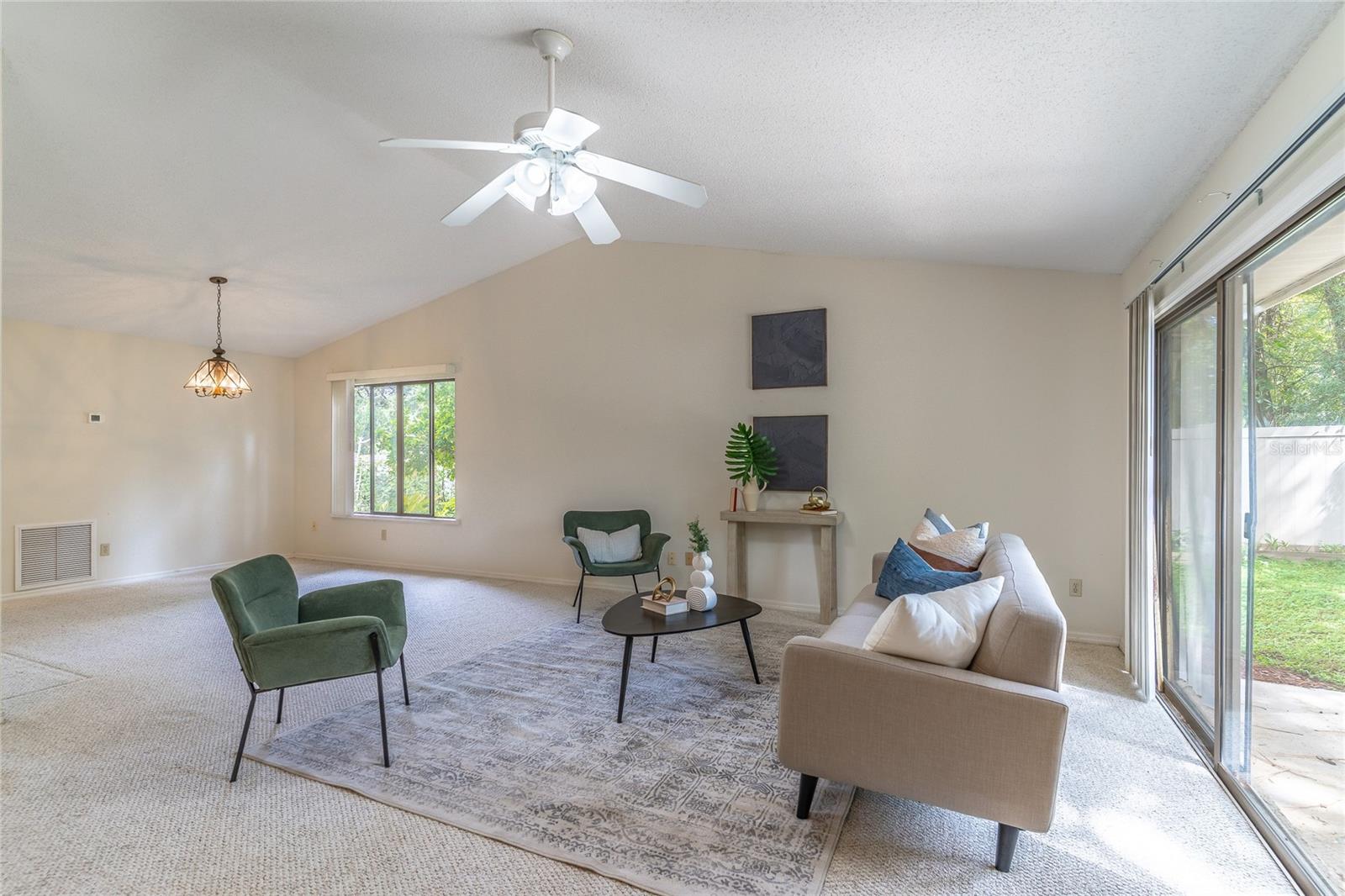 Image 4 of 25 For 971 Blackwood Street