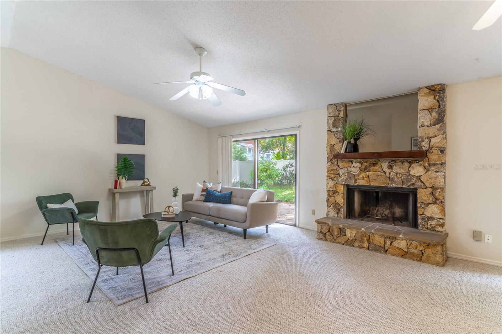 Image 5 of 25 For 971 Blackwood Street