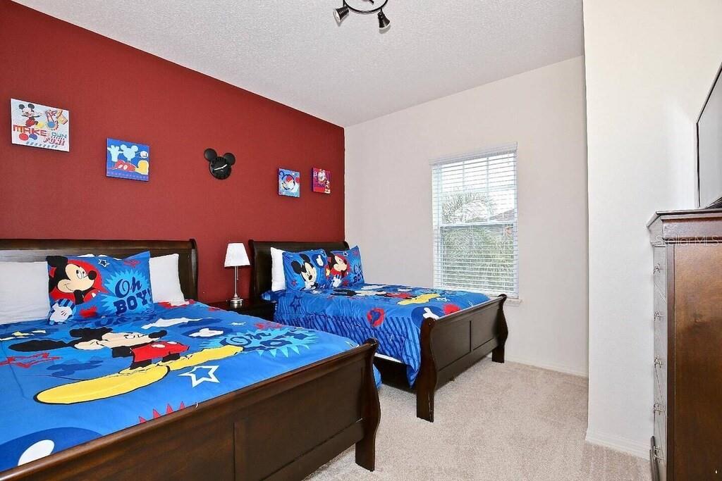 Image 19 of 24 For 8905 Shine Drive