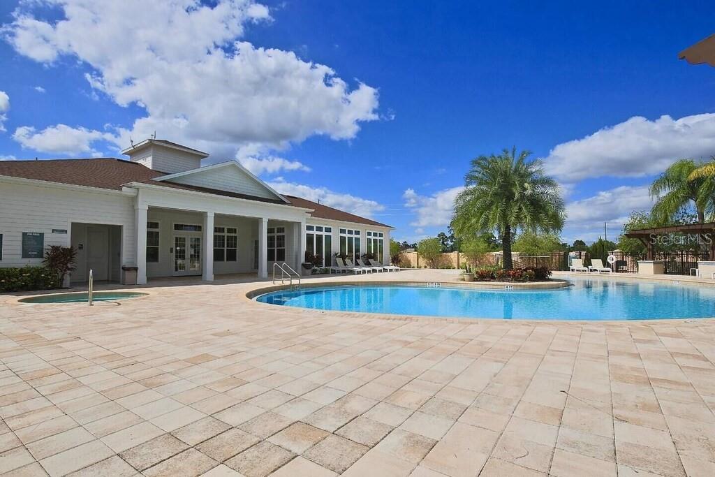 Image 5 of 24 For 8905 Shine Drive