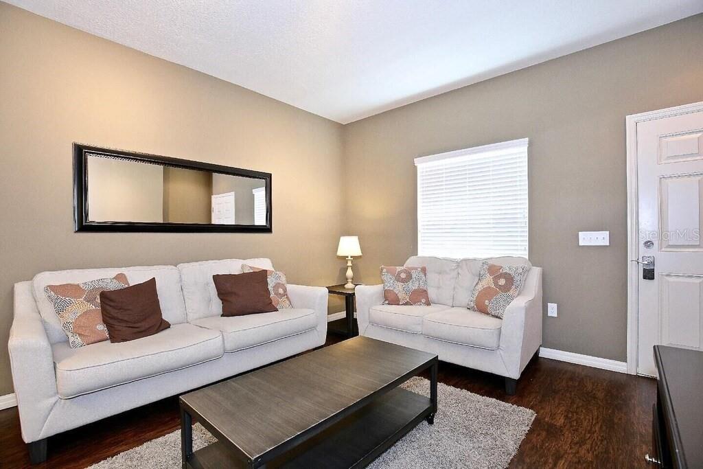 Image 8 of 24 For 8905 Shine Drive