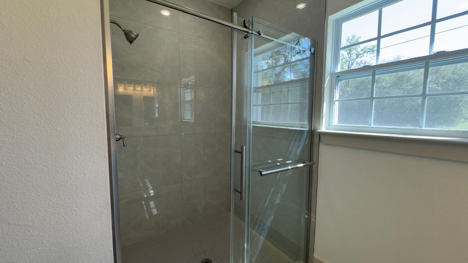 Image 11 of 39 For 1531 Gainsboro Lane