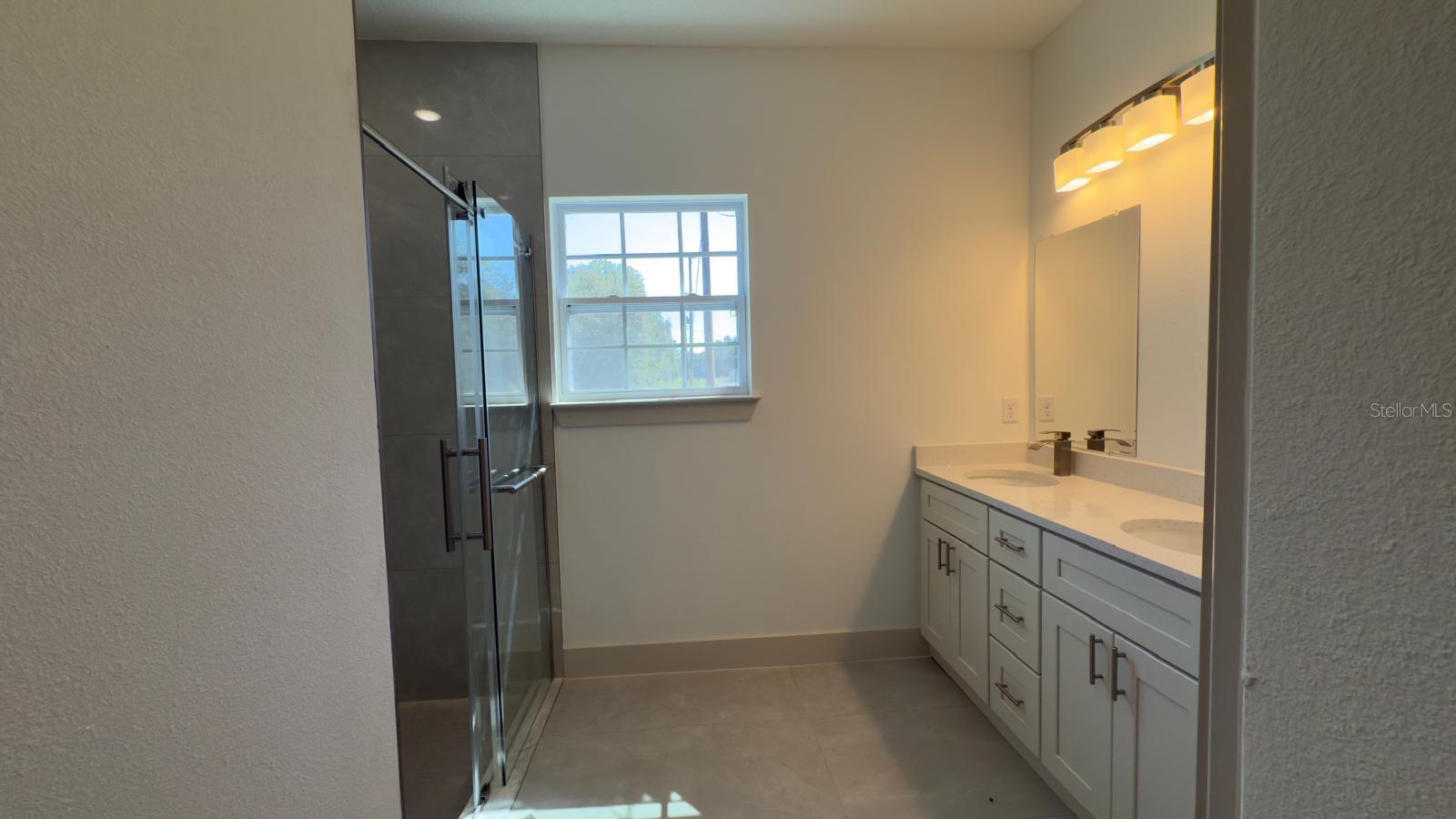 Image 9 of 39 For 1531 Gainsboro Lane