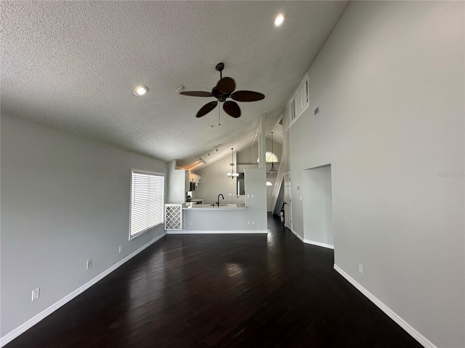 Image 7 of 20 For 1131 Orange Grove Lane