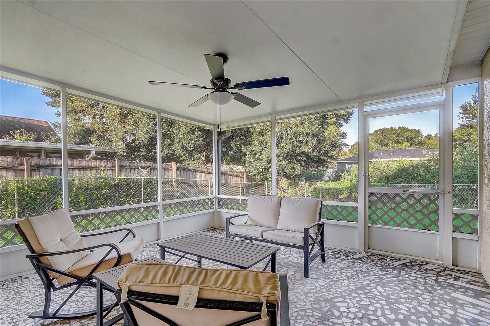 Image 22 of 25 For 3830 Spring Breeze Drive