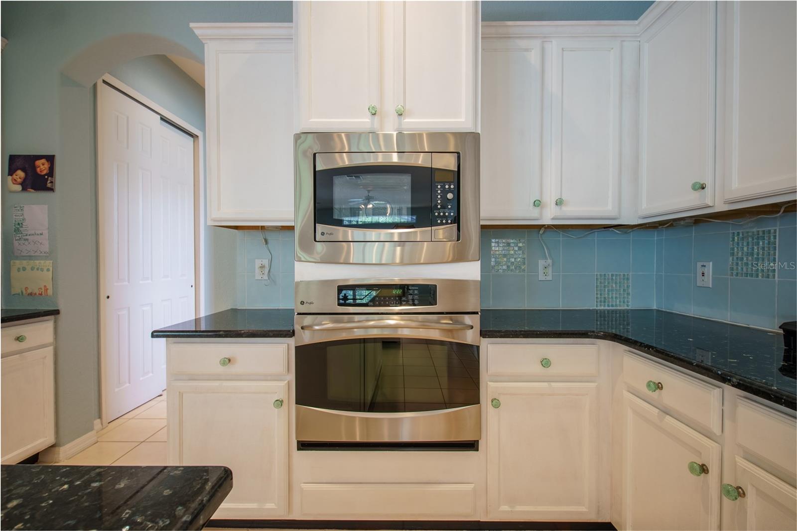 Image 11 of 69 For 14321 Hampshire Bay Circle