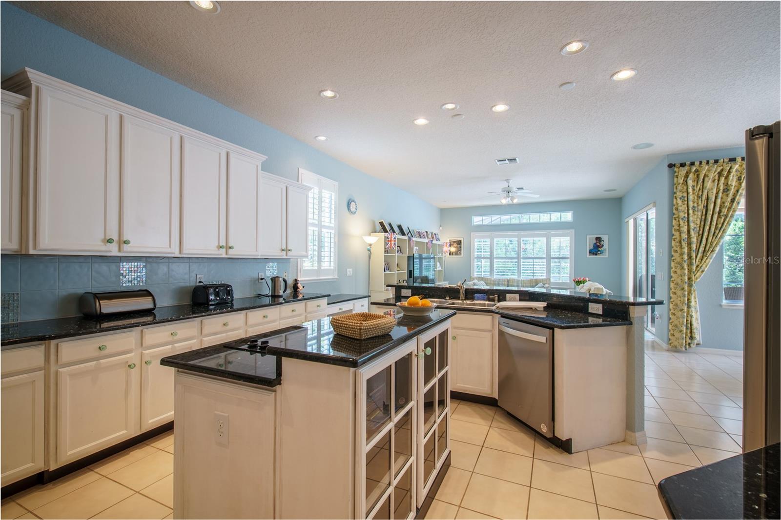 Image 12 of 69 For 14321 Hampshire Bay Circle