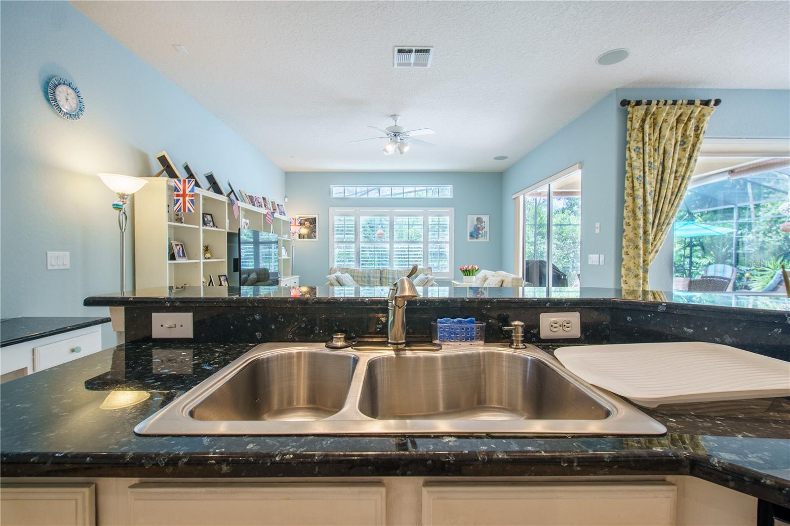 Image 9 of 69 For 14321 Hampshire Bay Circle
